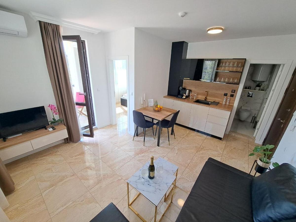 Onyx 2 Private Apartments Sveti Vlas Exterior photo